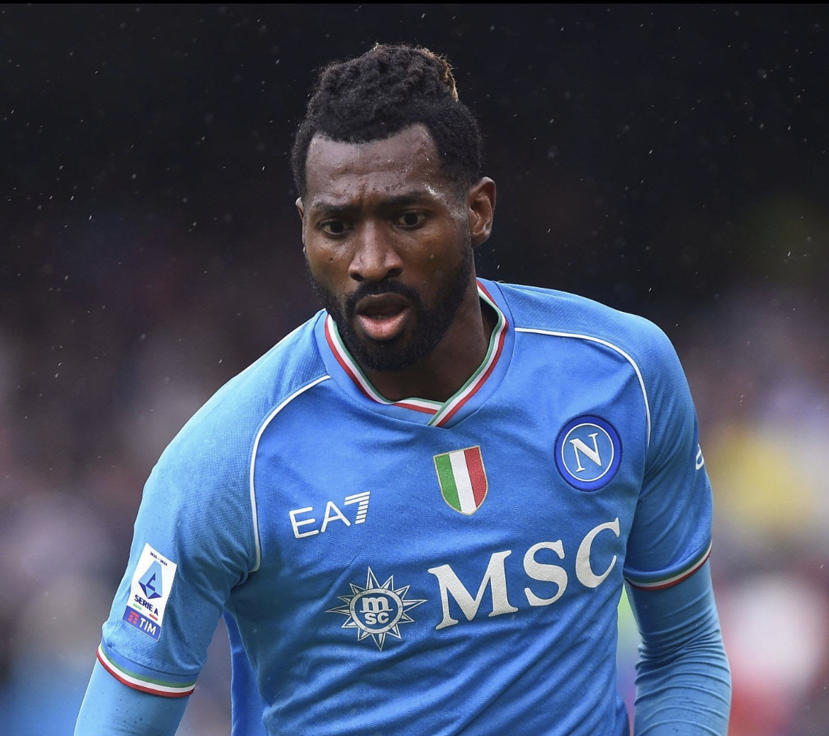 意甲窗口期走向成谜；那不勒斯内部沟通；态度坚定；轮换策略成焦点(那不勒斯四部曲关系图)